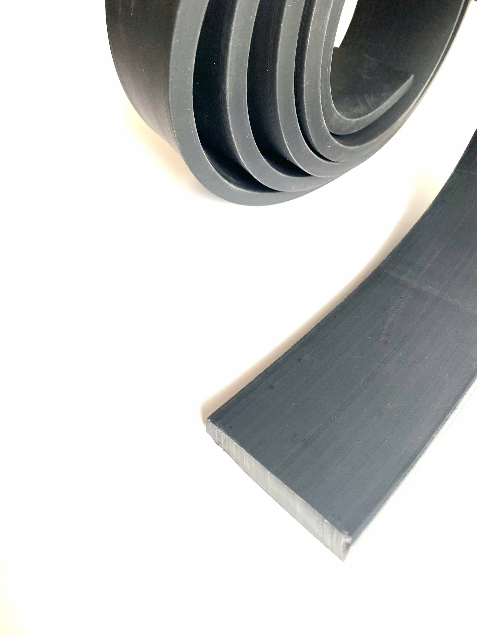 27de53a6cf09ffad2e8e3f767ceb9bb5